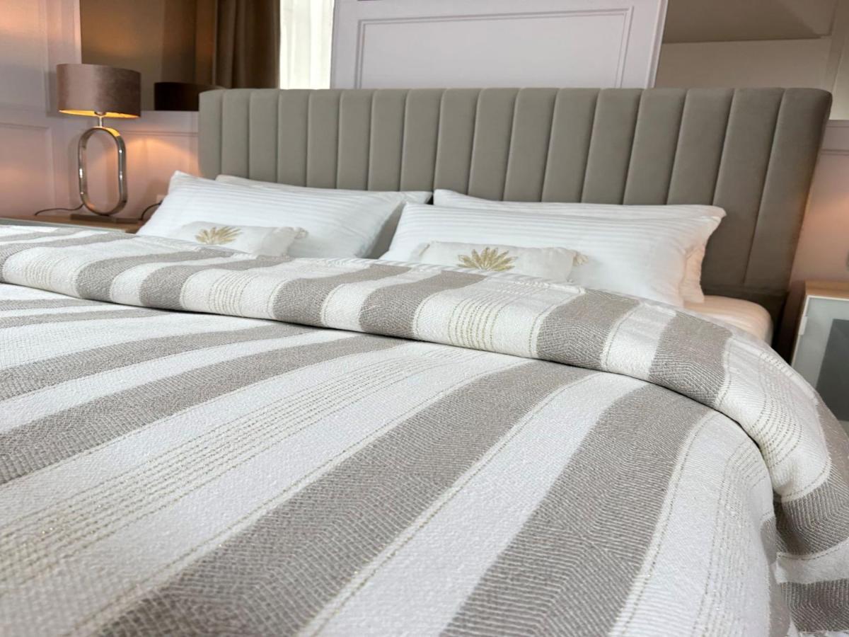 Villa Gloria - Fewo Suite Badenweiler Ngoại thất bức ảnh